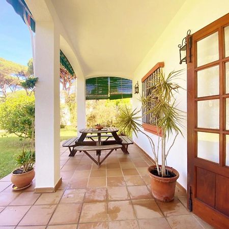 Chalet Roche A 300 Metros De La Playa Exterior photo